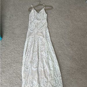 Elegant White Lace Maxi Dress with Beaded Detail